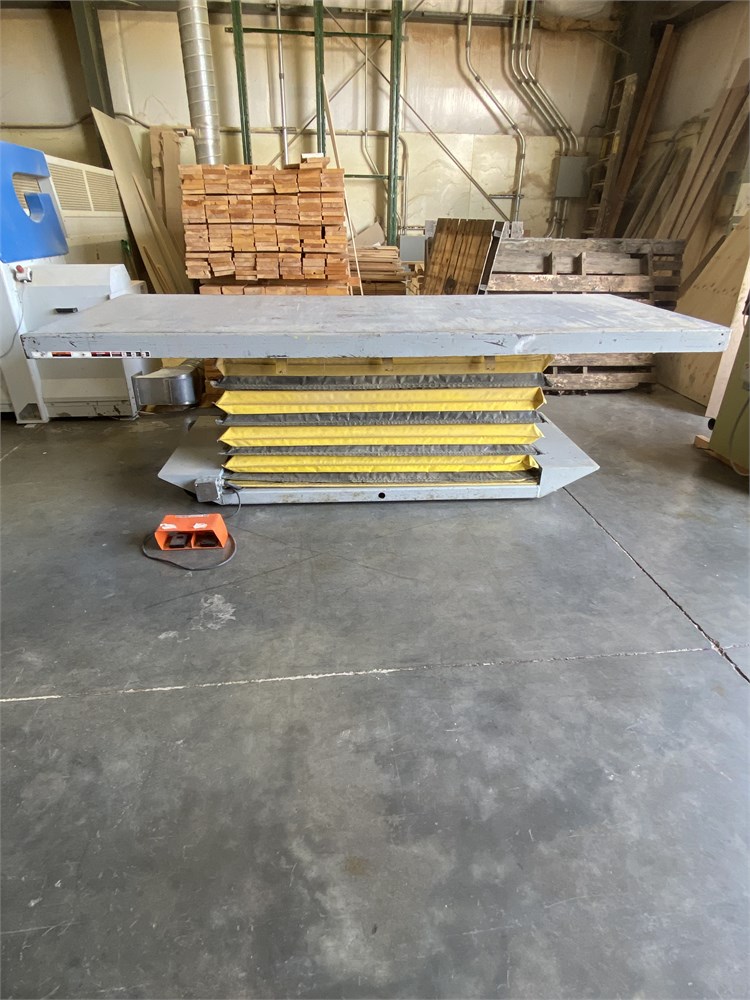 American Lifts "S36-060" Lift Table