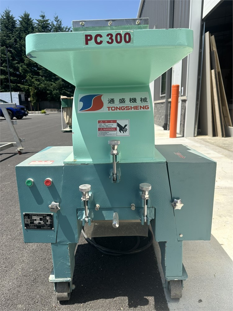 Tongsheng "PC-300" Material Grinder