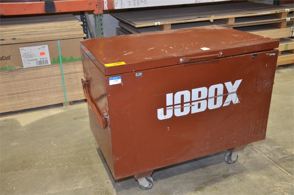 Jobox rolling storage container