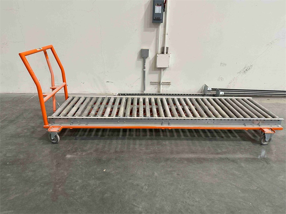 Roller Conveyor on Cart