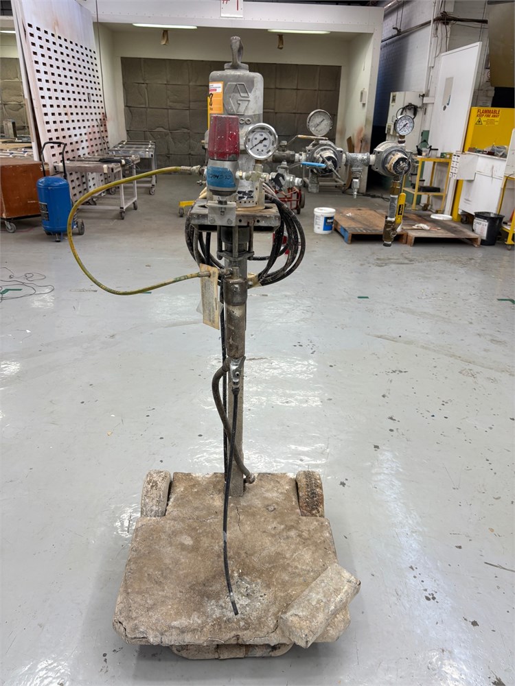 Graco Pump/Stand