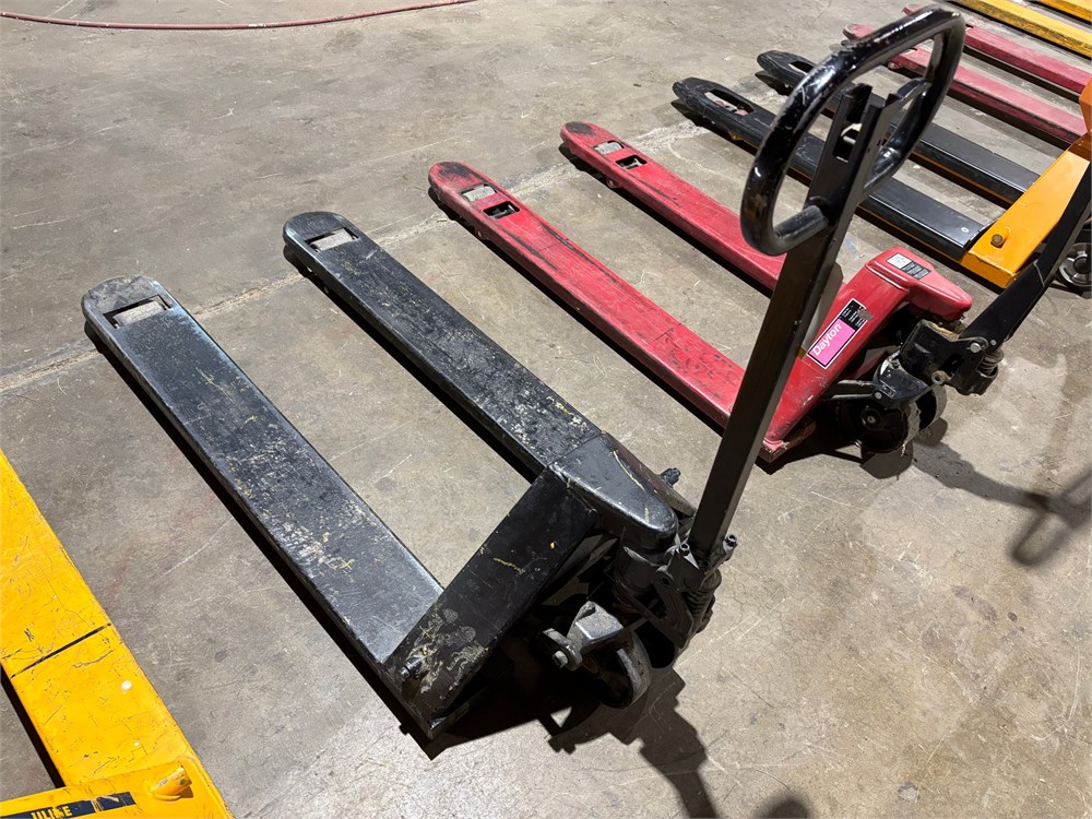 Pallet Jack as pictured