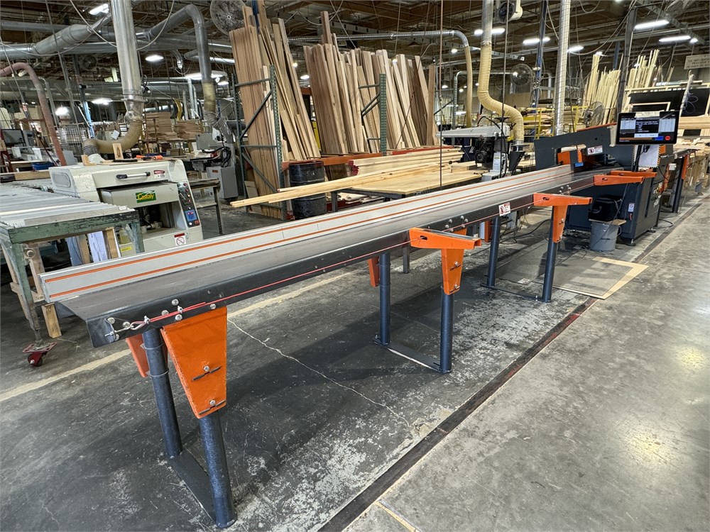 TigerStop "TSS1000/TigerSaw" Optimizing Crosscut Saw System