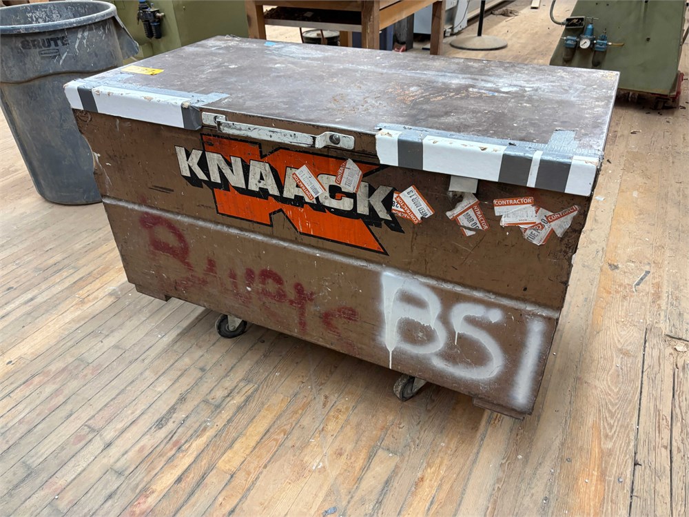 Knaack Box