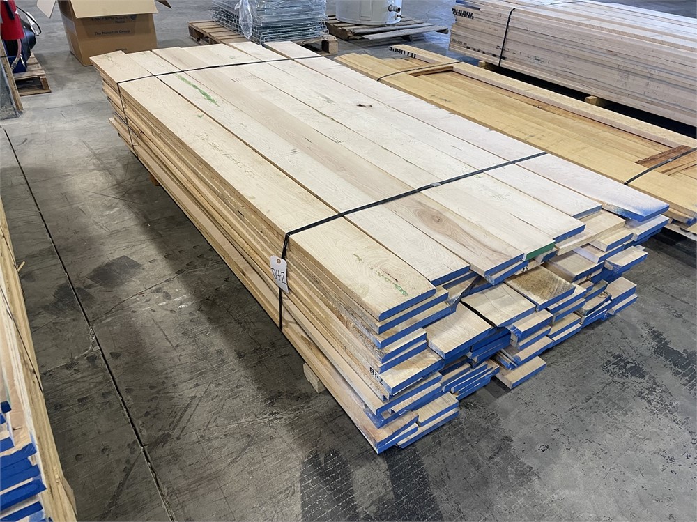 Lot of "Maple" Solid Wood - Approx 110 pcs  4/4 x 8'L x 5-10" W