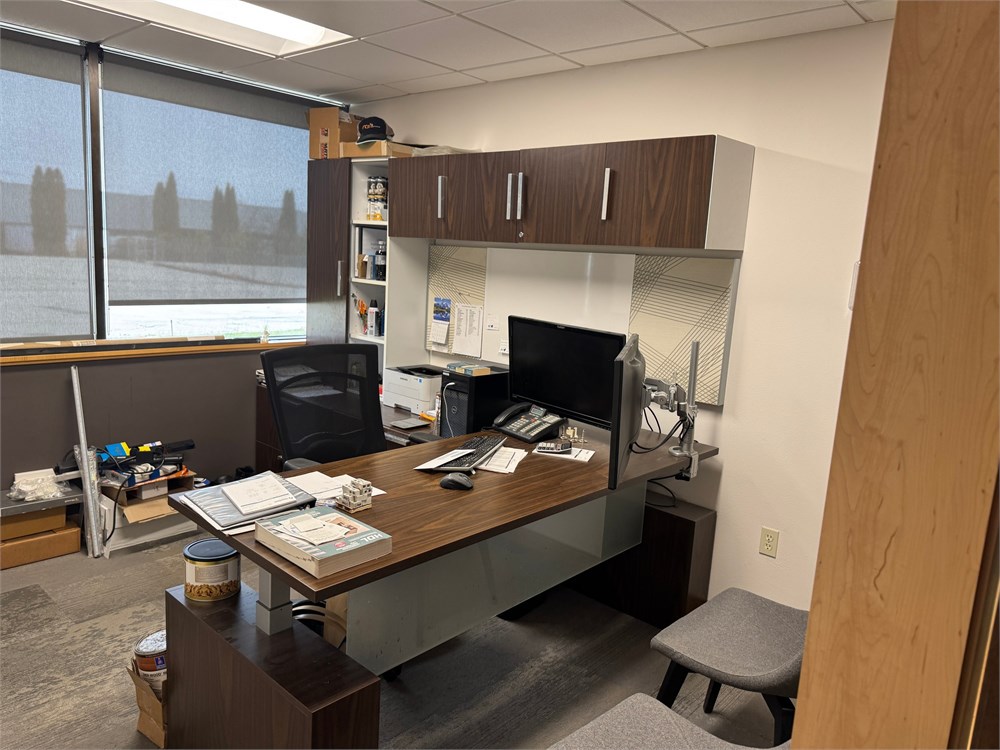 Contents of Room - As Pictured