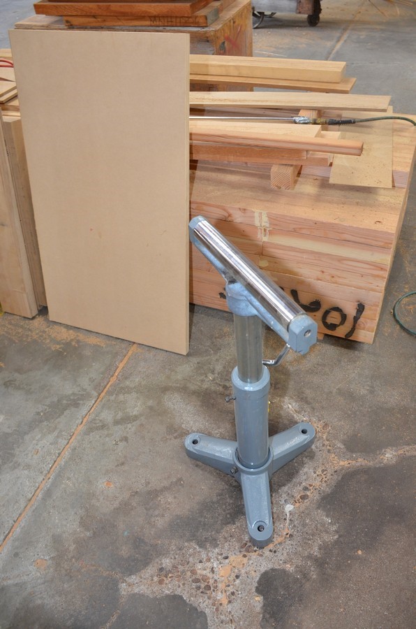 HD "14-Inch" Steel Roller Stand
