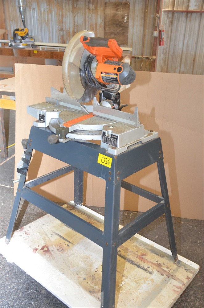Rigid 12" miter saw and stand