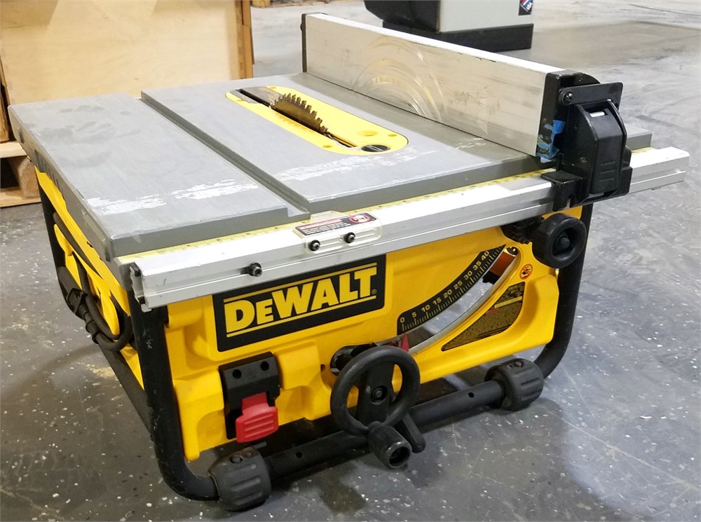 DeWalt "DW-745" Portable Table Saw