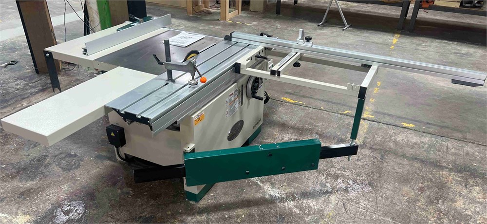 Grizzly "G0820" Sliding Table Saw