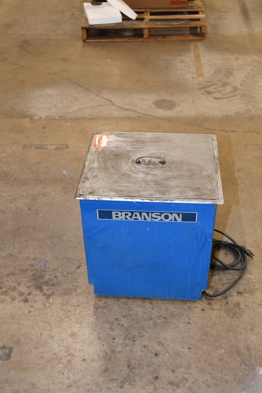 Branson "DHA-1000-R" Ultrasonic Cleaner