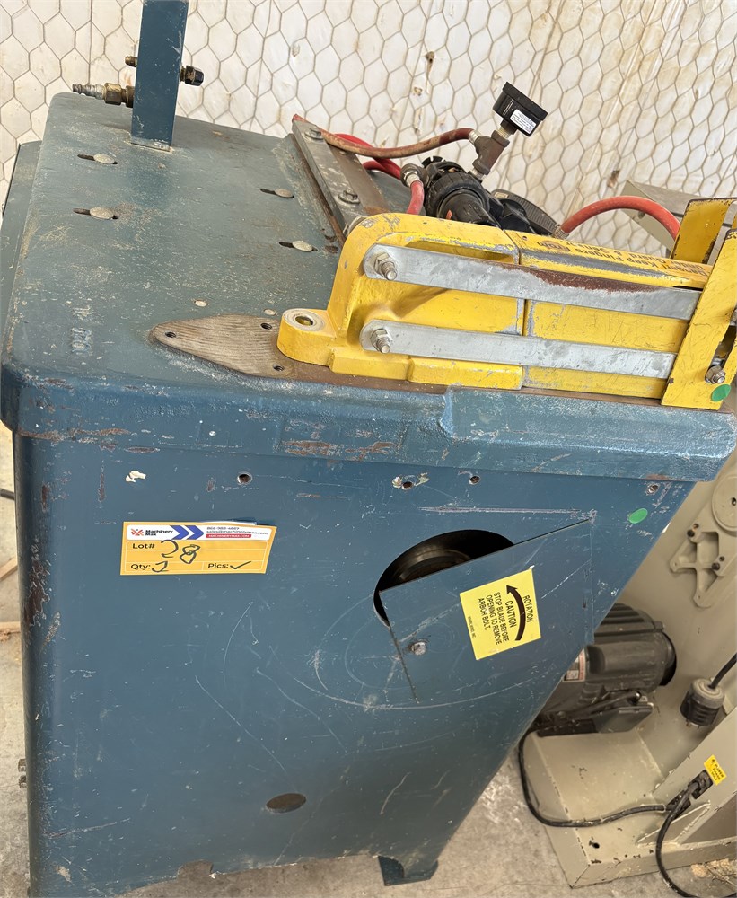 Whirlwind "1000 2L" Pneumatic Upcut Saw