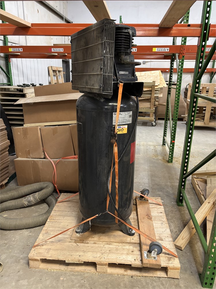Chicago Pneumatic "RCP561VNS" Air Compressor
