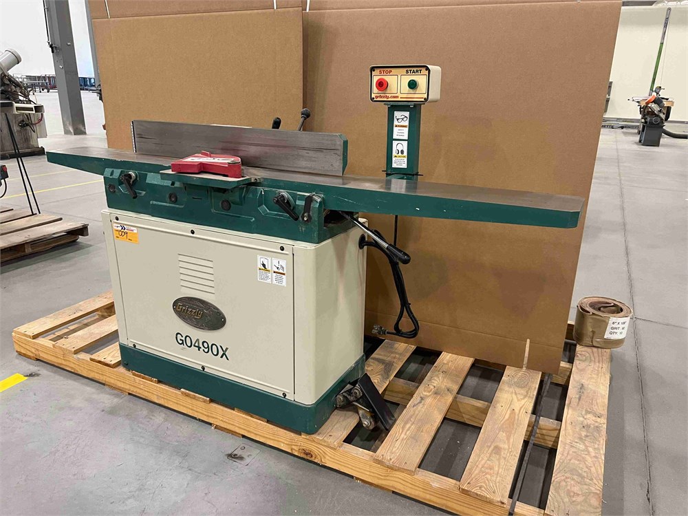 Grizzly "G0490X" Jointer - 8" - Spiral Insert Cutterhead