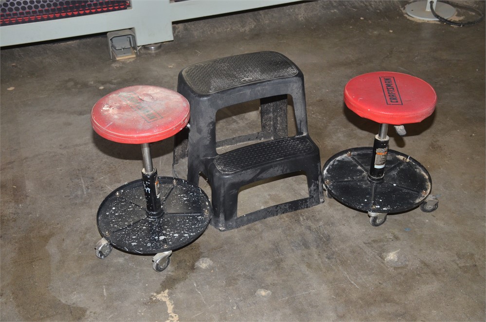 Step stool and rolling stools (3)