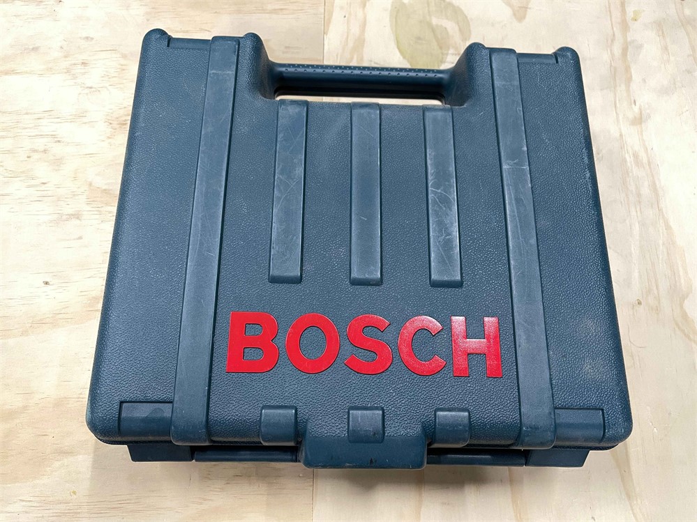 Bosch "1587AVS" Jig Saw