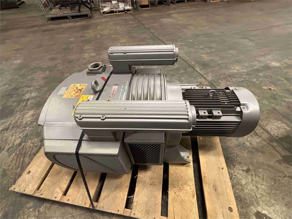 Becker "TLF 2.250/0-79" Vacuum Pump