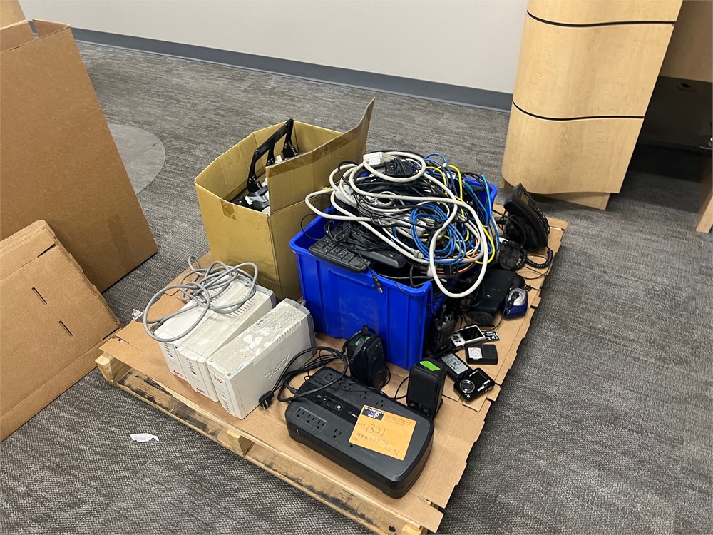 Lot of Electronics & Cords - as pictured