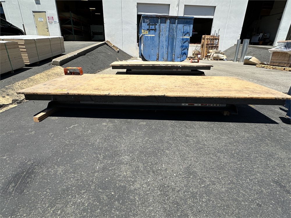 American Lifts 10FT Lift Table