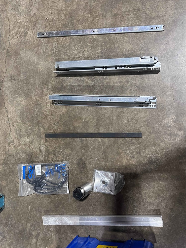 Misc parts on pallet