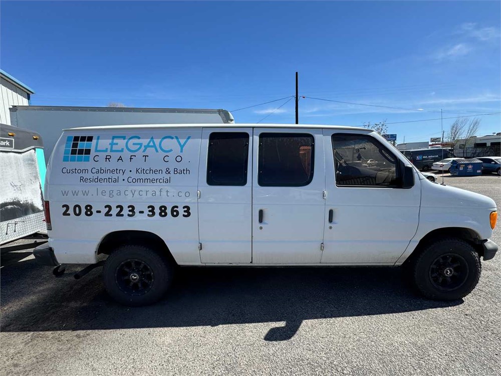 Ford "E 250" Delivery Van