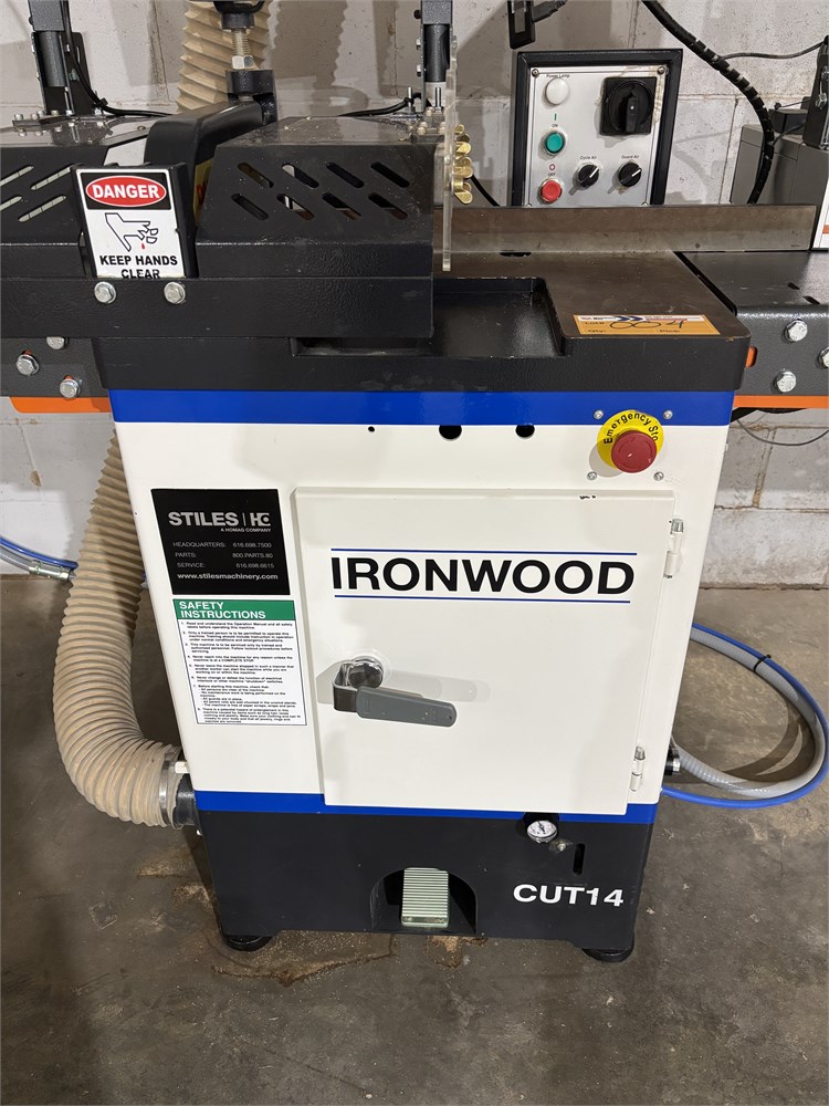 Ironwood "Cut 14L" Upcut Saw