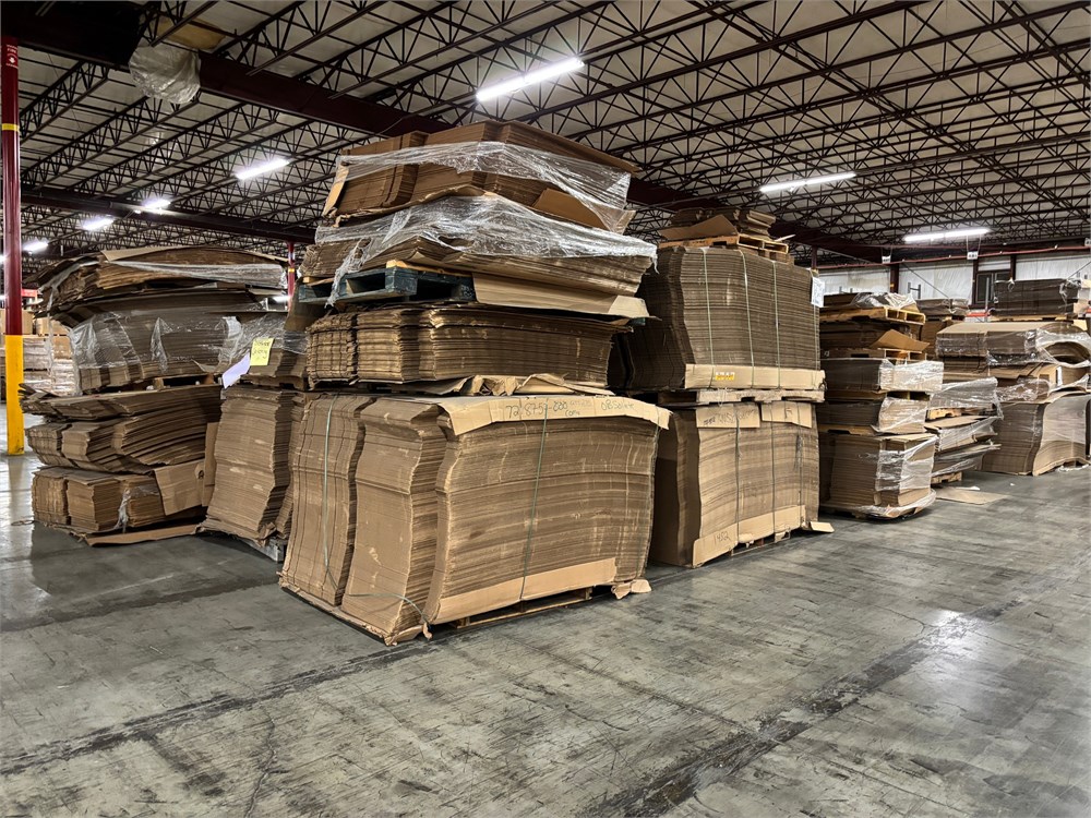 Lot of various size Cardboard - as pictured