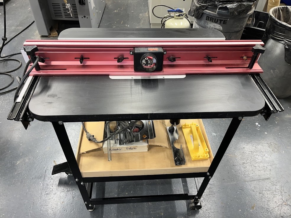 Jessum "Master-R-Fence II" Router Table