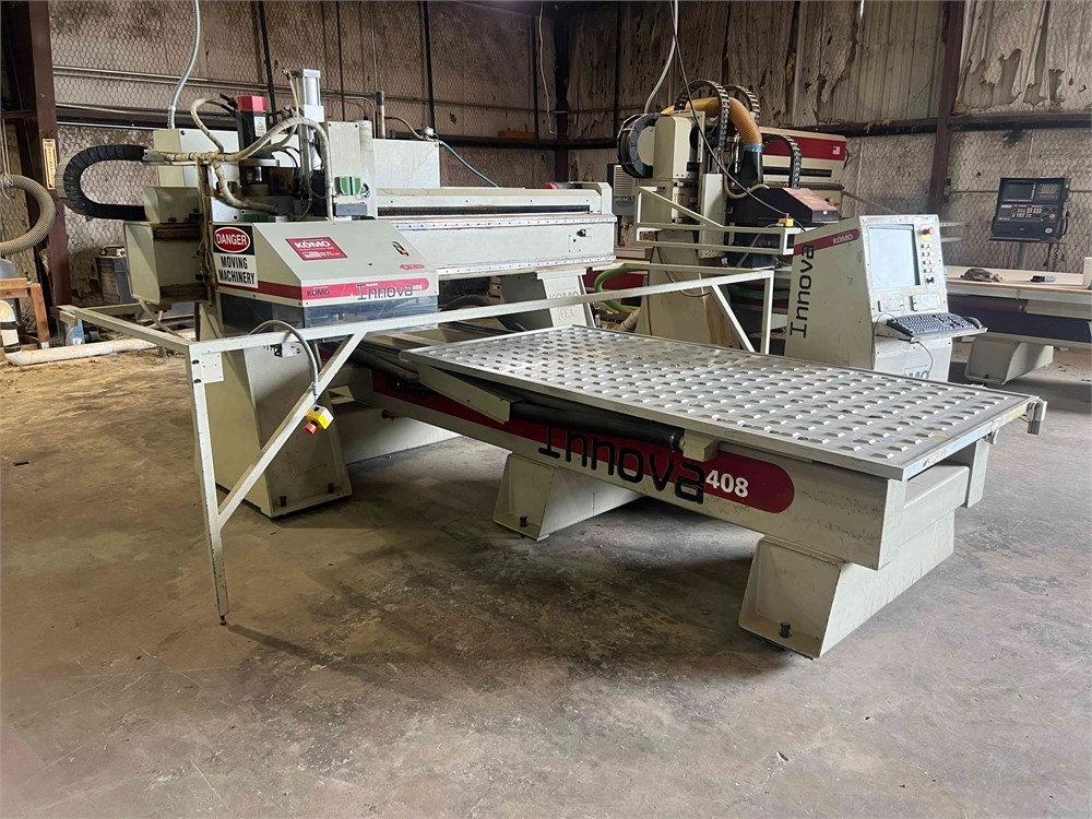 Komo "Innova 408" CNC Router