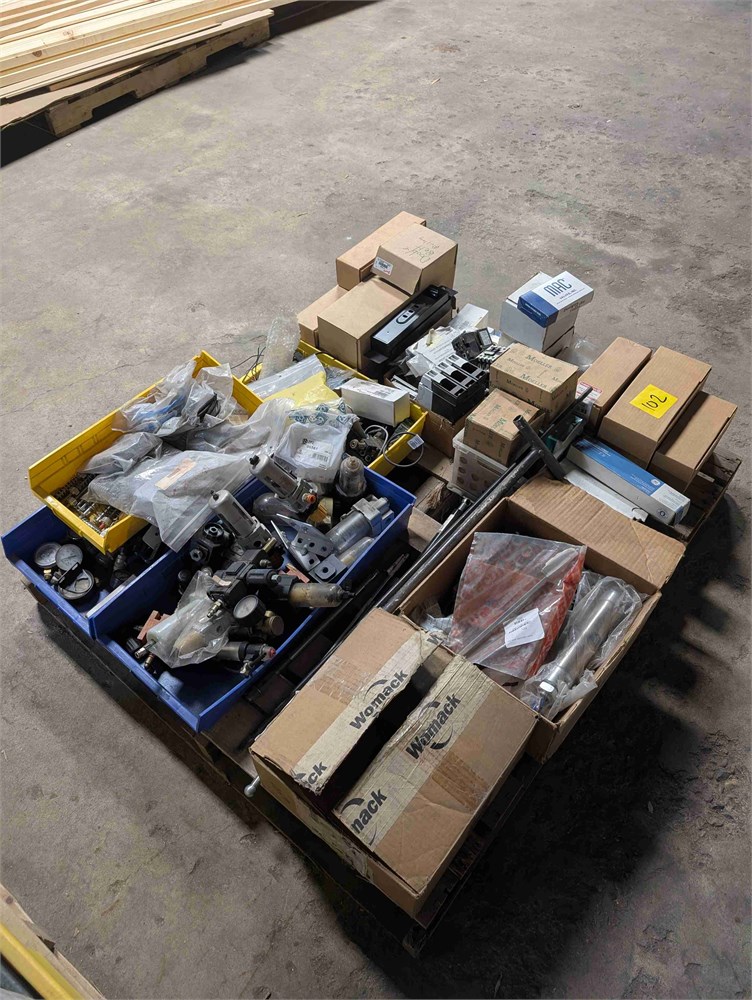 Pallet of various equipment, air components and electronic components