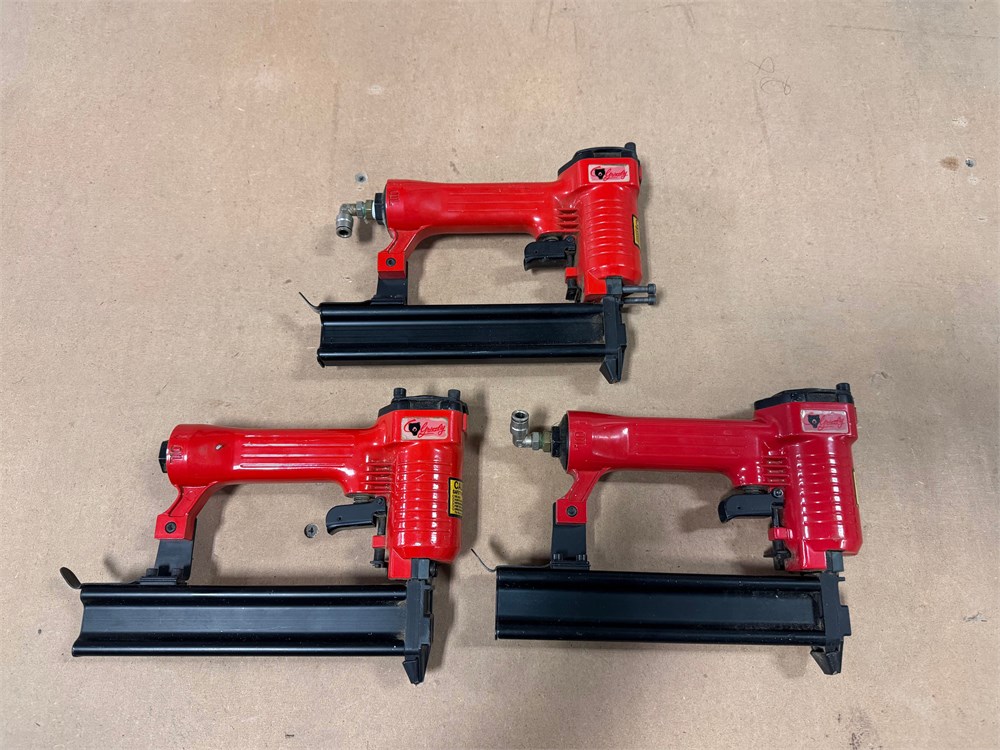 (3) Grizzly Nailers