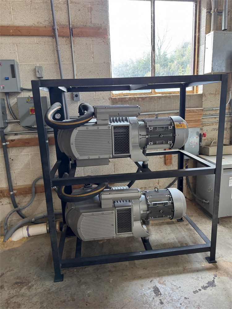Dual Becker "VTLF250" Vacuum Pumps W/ Rack