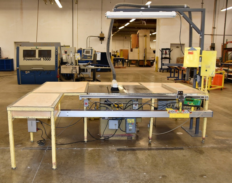 Quality "1AS-10H" Table Saw with TigerStop
