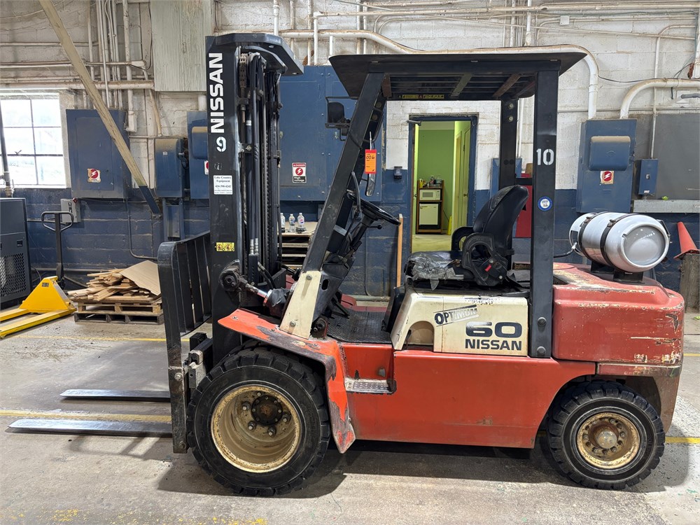 Nissan "60" LP Forklift