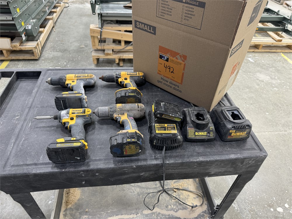 Lot of Dewalt Power Tools - Qty (7)