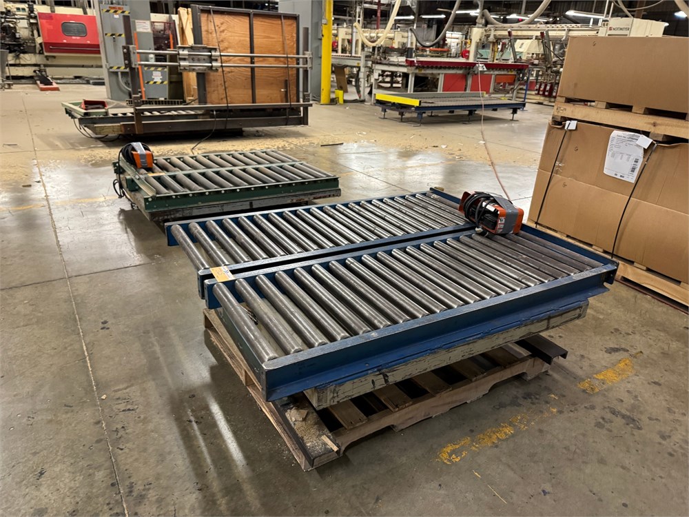 Lift Table with Conveyor