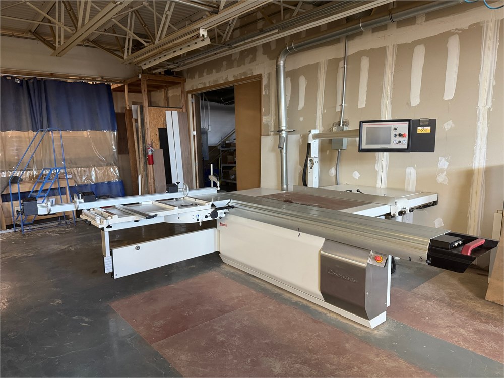 SCMI "L'Invinsible SI-X" Programmable Sliding Table Saw