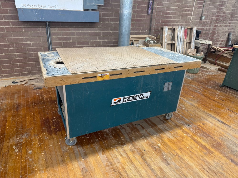 Dynabrade "64700" Down Draft Table
