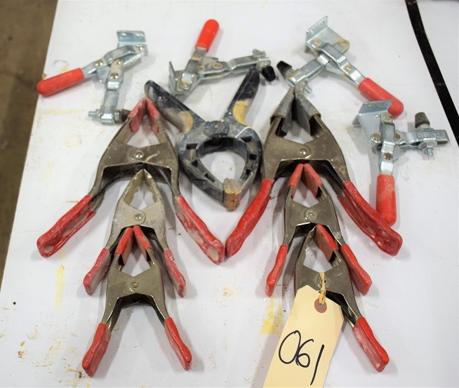 LOT OF HAND CLAMPS