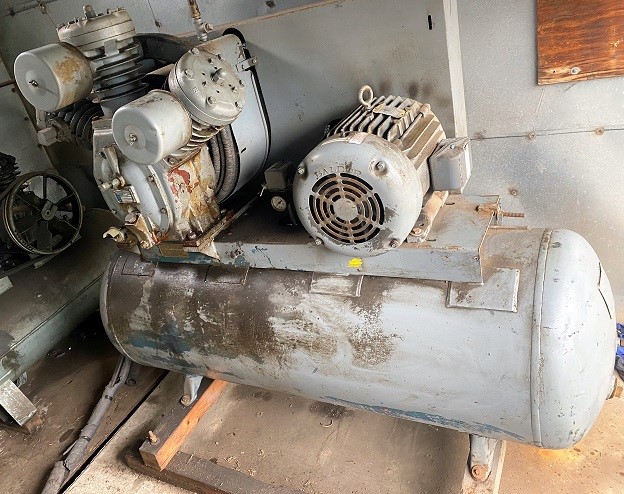 Ingersol Rand 15T Piston Type Air Compressor