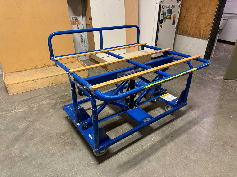 Adapa Metal Panel Cart