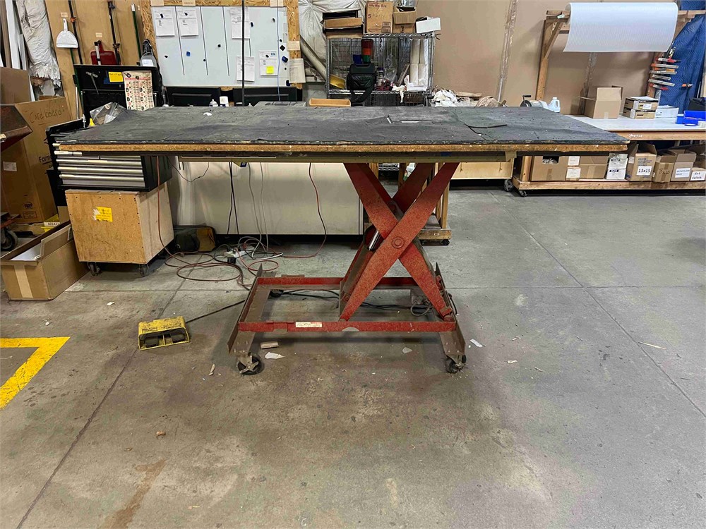 Southworth "LL1.5-35" Scissor Lift Table