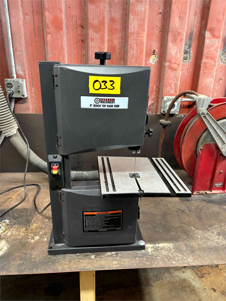 Central Machinery "60500" Bench top band saw