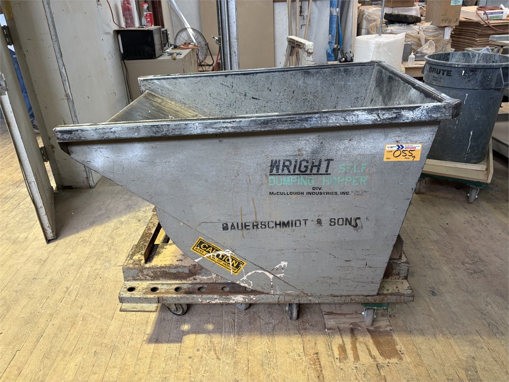 Wright Self Dumping Hopper