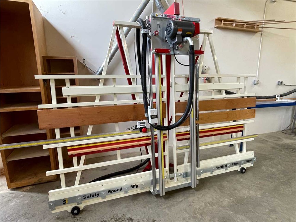 Safety Speed "7000" Vertical Panel Saw
