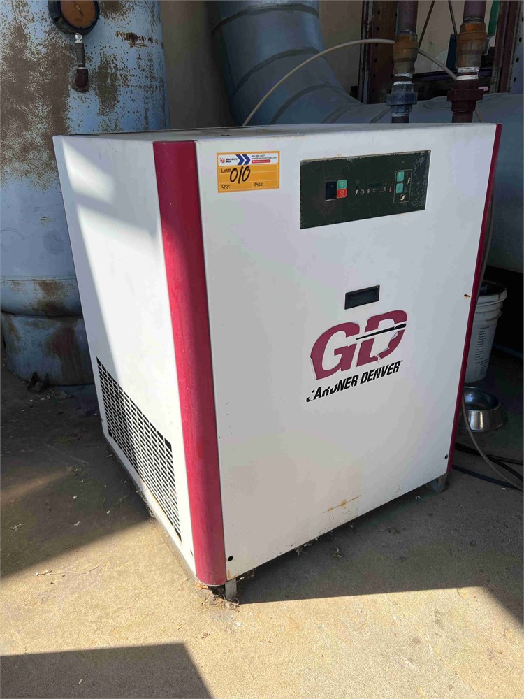 Gardner Denver "RNC200A3" Air Dryer