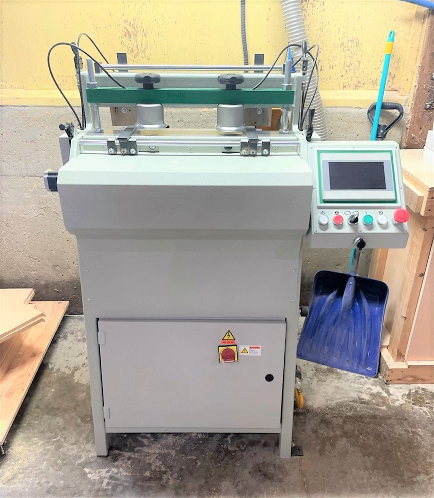OMEC 650-A AUTOMATIC DOVETAILOR yr 2016 * 1.7 KW, 2 AXIS, NC CONTROL