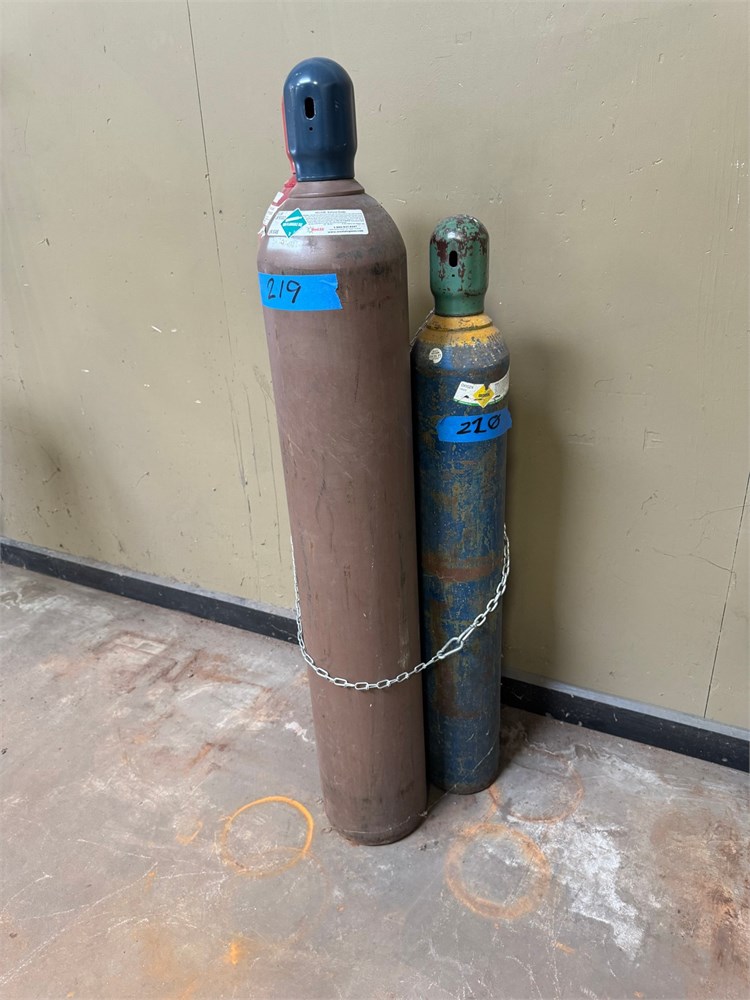 Compressed Oxygen Tank