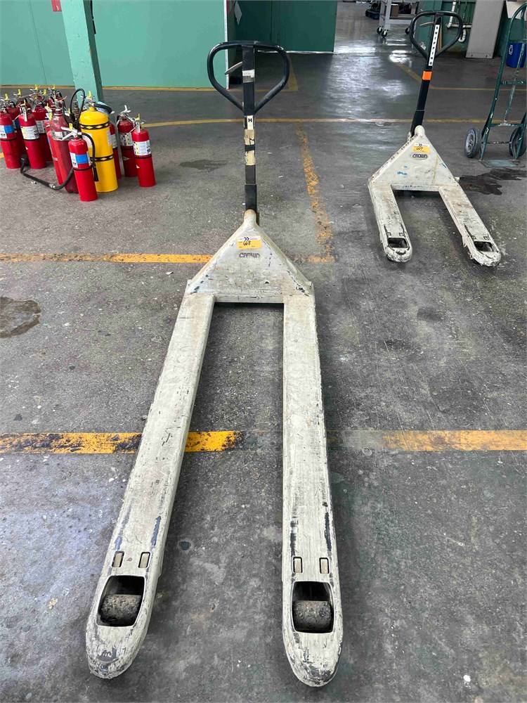 Crown Long Fork Pallet Jack