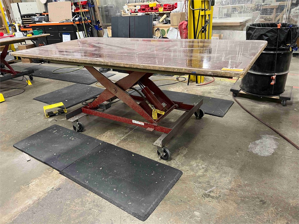 Southworth "LL1.5-35" Scissor Lift Table